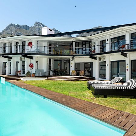 Hotel Neighbourgood 1St Crescent Camps Bay Ciudad del Cabo Exterior foto