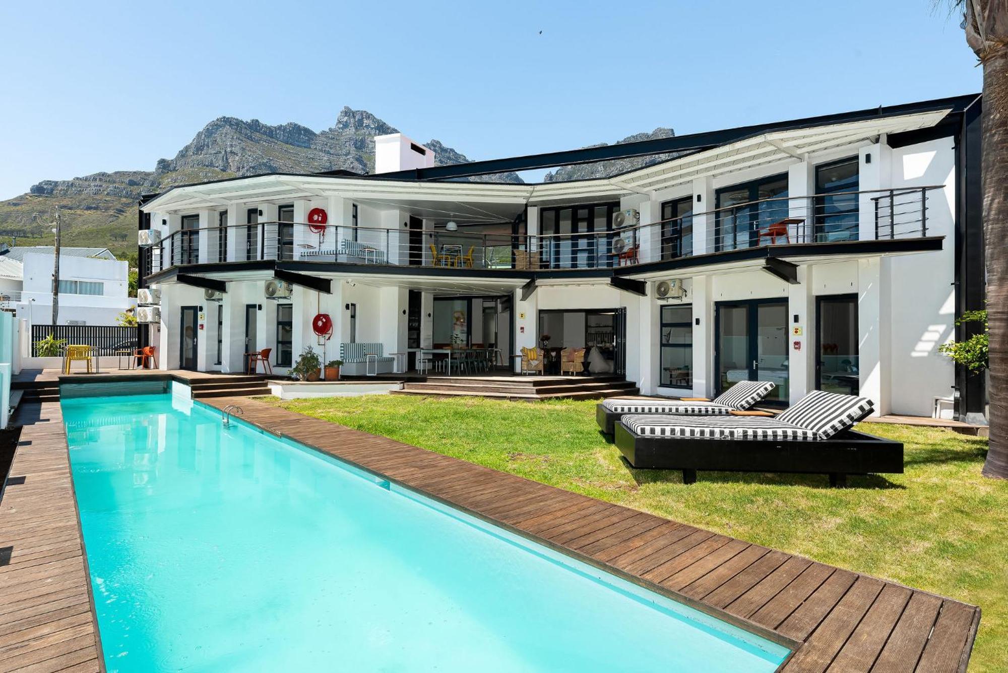 Hotel Neighbourgood 1St Crescent Camps Bay Ciudad del Cabo Exterior foto
