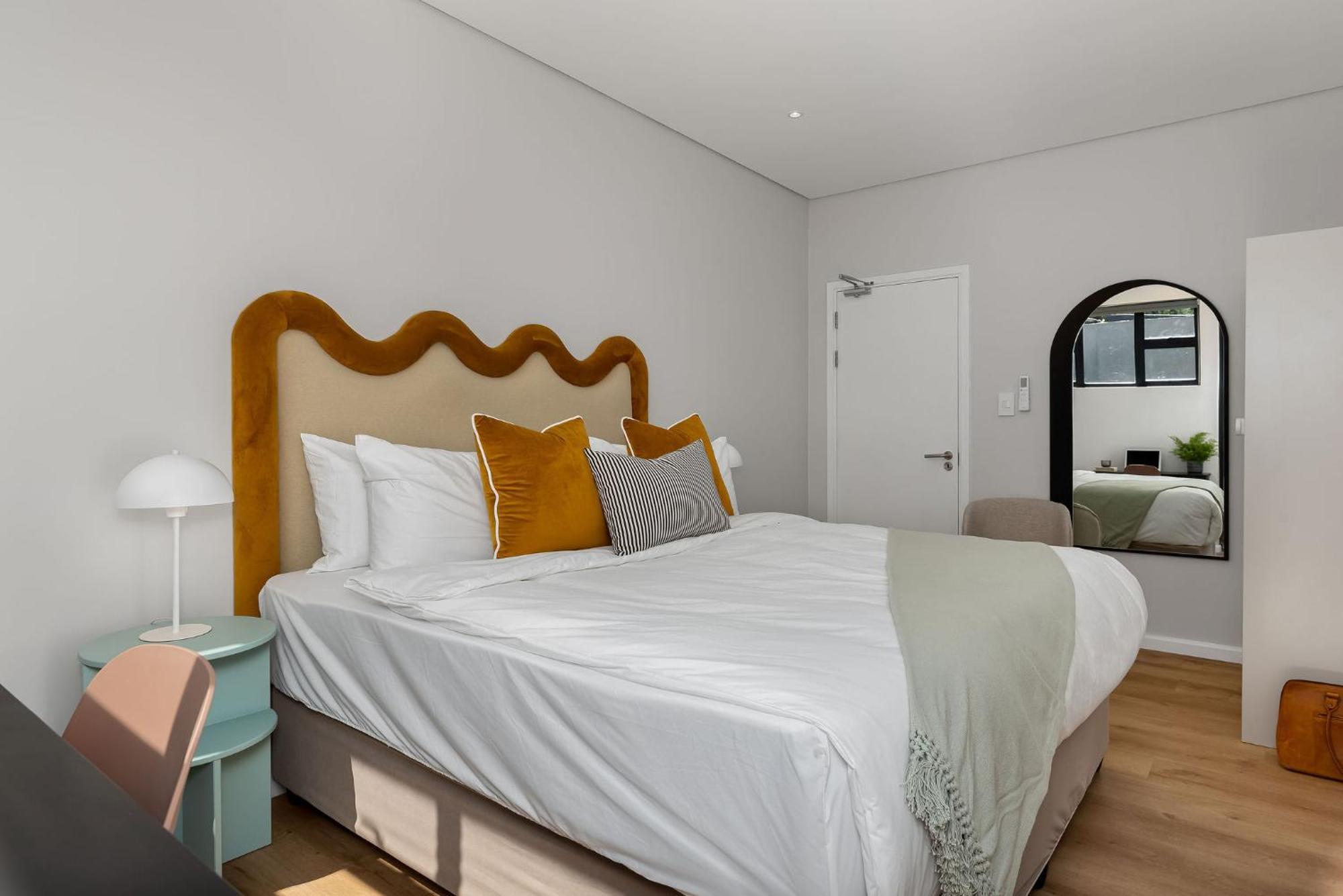 Hotel Neighbourgood 1St Crescent Camps Bay Ciudad del Cabo Habitación foto