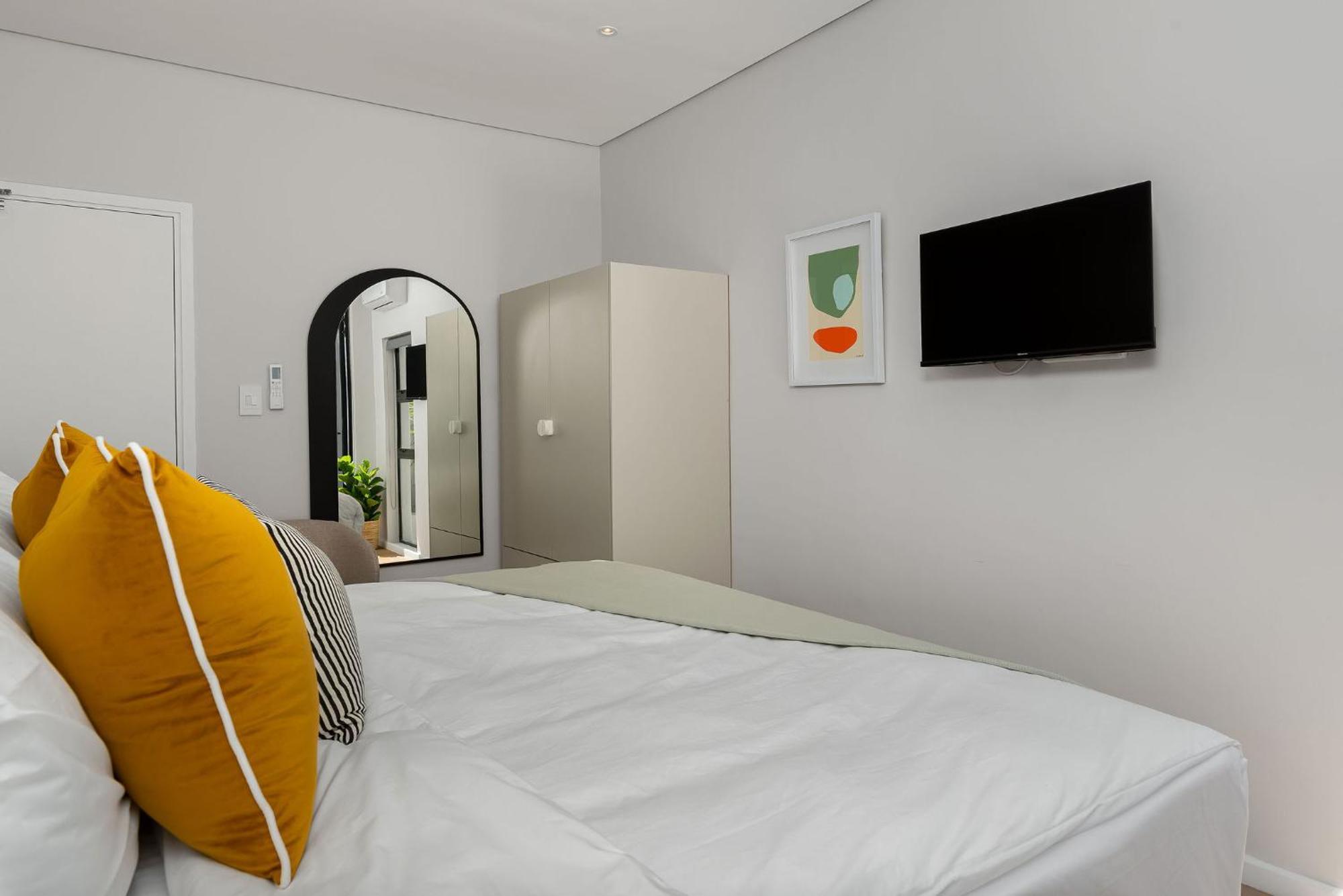 Hotel Neighbourgood 1St Crescent Camps Bay Ciudad del Cabo Habitación foto