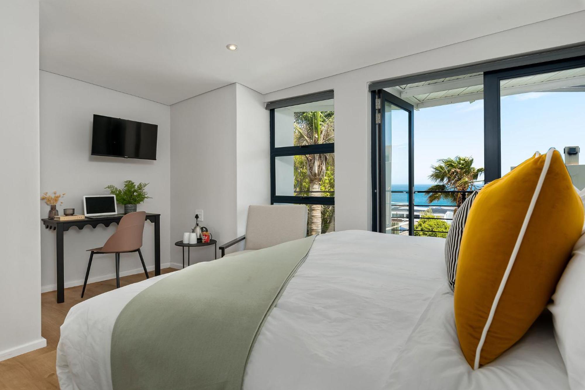 Hotel Neighbourgood 1St Crescent Camps Bay Ciudad del Cabo Exterior foto